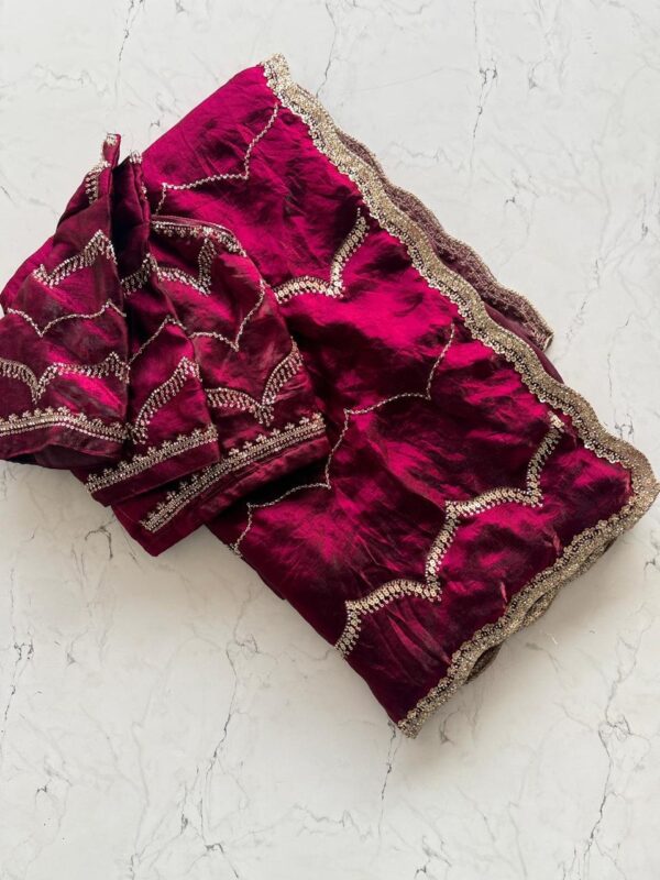 KL029 Fendy Silk Sarees