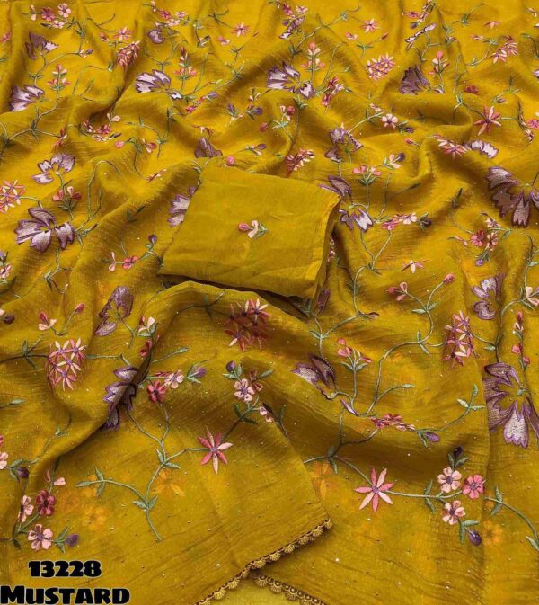 KL13228- Crunchy Silk Sarees